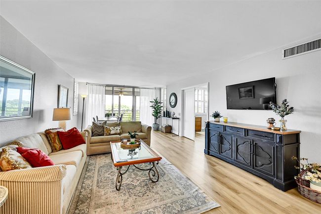 APT-503 - 4020 W Palm Aire Dr, Condo with 3 bedrooms, 3 bathrooms and null parking in Pompano Beach FL | Image 8