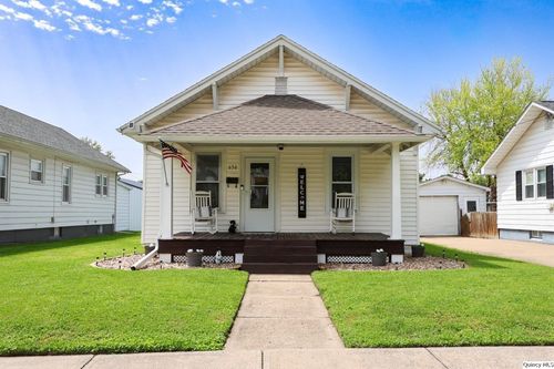 630 S 19th St, Quincy, IL, 62301-5120 | Card Image