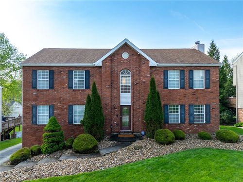 420 Shelbourne Dr, Pittsburgh, PA, 15239-3603 | Card Image