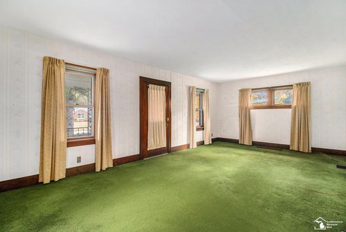 6905 Whiteford Center Rd, Lambertville, MI, 48144-9306 | Card Image