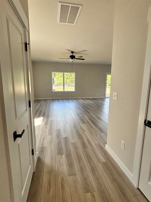 410 W Claywalk Rd, Woodruff, SC, 29388-5403 | Card Image