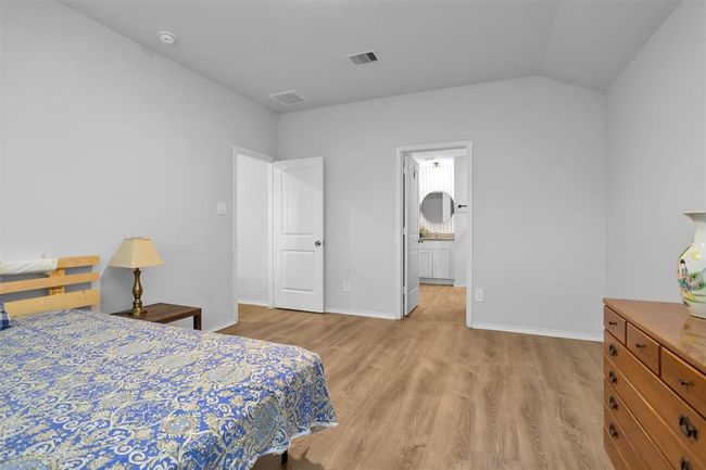 127 Barton Creek Dr, House other with 4 bedrooms, 2 bathrooms and 2 parking in Huntsville TX | Image 19