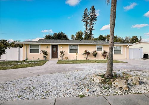 5312 39th Ave W, BRADENTON, FL, 34209-6706 | Card Image
