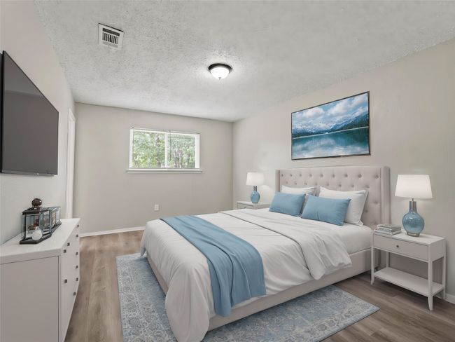 Primary Bedroom with ensuite bath | Image 9