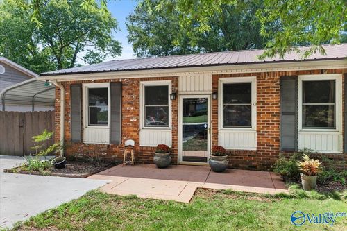 11026 Crestfield Dr Se, Huntsville, AL, 35803-1066 | Card Image