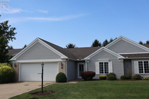 a-25 Falcon Crest Dr, Norwalk, OH, 44857-2867 | Card Image