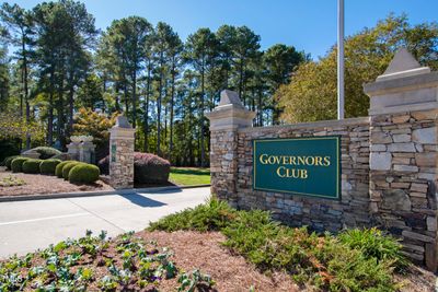 Governors Club Entrance | Image 2