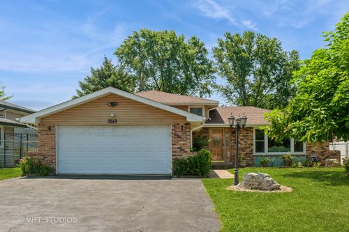 7849 W 101st St, Palos Hills, IL, 60465-1516 | Card Image