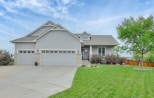 1240 N Countrywalk Ct, Rose Hill, KS, 67133-9001 | Card Image