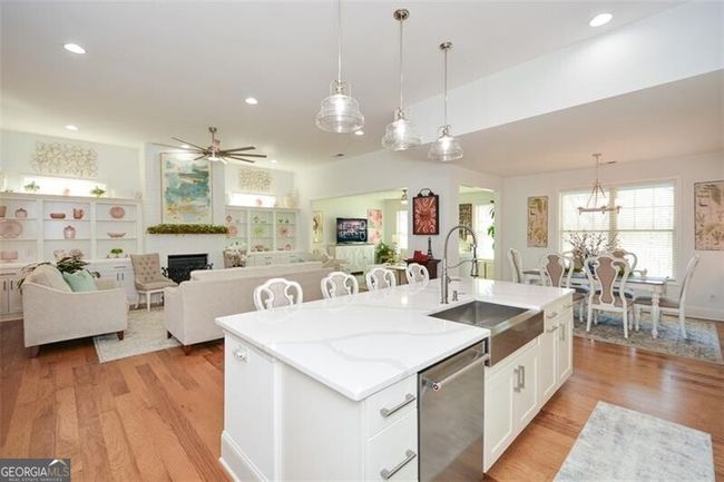 405 Laurel Spring Ct, House other with 4 bedrooms, 3 bathrooms and null parking in Canton GA | Image 15