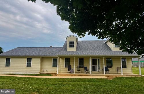203 Honeysuckle Rd, NOTTINGHAM, PA, 19362-9088 | Card Image
