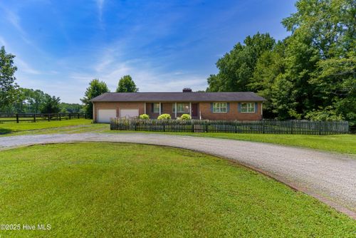 2489 White Hill Rd, Sanford, NC, 27332-1378 | Card Image