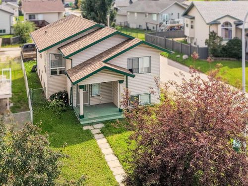 10761 74 Ave, Grande Prairie, AB, T8W2T2 | Card Image