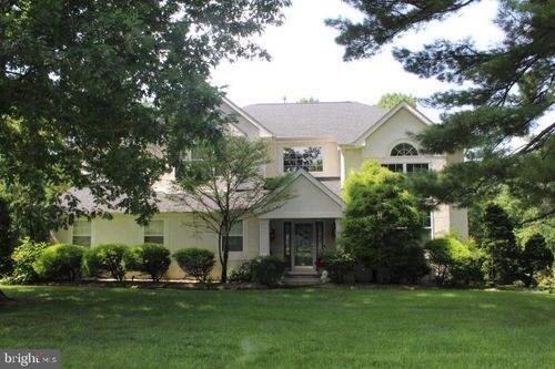 1 Garton Ct, Sewell, NJ, 08080-2133 | Card Image