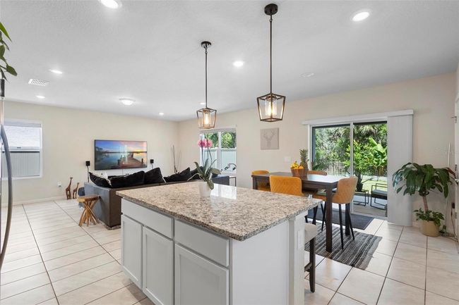 1105 Grand Hammock Ct, House other with 4 bedrooms, 3 bathrooms and null parking in KISSIMMEE FL | Image 9