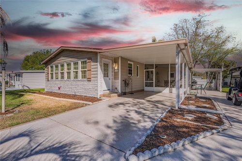 809 Orchid St, LADY LAKE, FL, 32159-6105 | Card Image