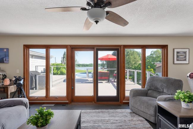1419 3 Rd St, House other with 3 bedrooms, 4 bathrooms and null parking in Camanche IA | Image 14
