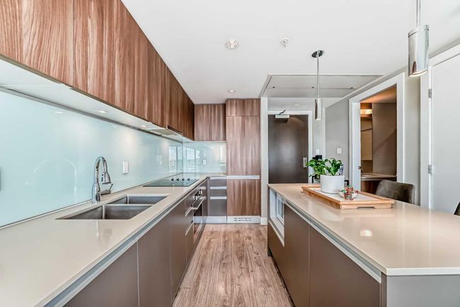2103 - 1122 3 St Se, Condo with 1 bedrooms, 1 bathrooms and null parking in Calgary AB | Image 5