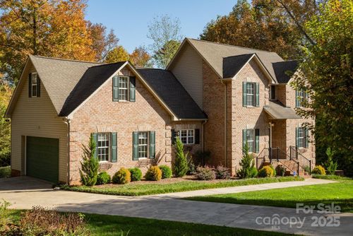 2101 Congress Ct, Kannapolis, NC, 28083-1906 | Card Image
