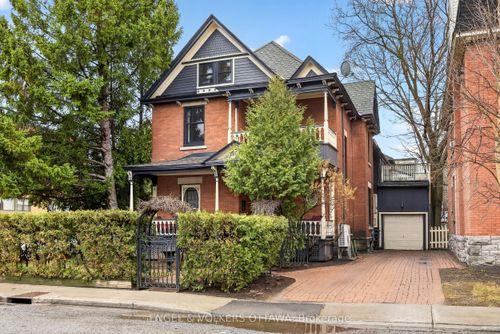 110 Waverley Street, Ottawa Centre, ON, K2P0V4 | Card Image