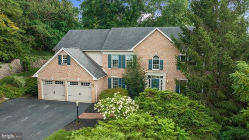 4009 Windcroft Ct, READING, PA, 19606-3155 | Card Image