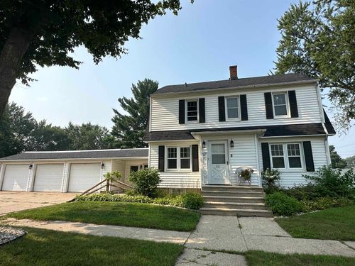 601 5th St, Brodhead, WI, 53520-1153 | Card Image