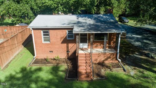 109 Estes Drive, Carrboro, NC, 27510 | Card Image