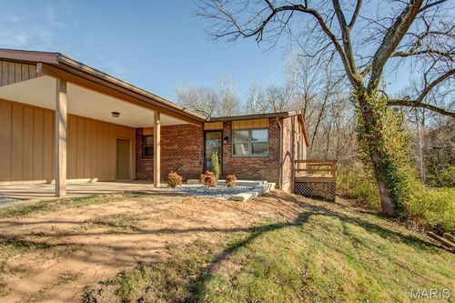 308 Bobbie Dr, Swansea, IL, 62226-3060 | Card Image