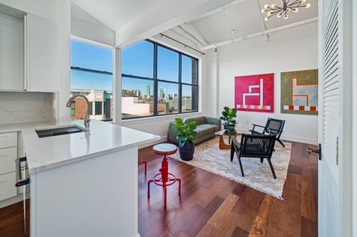 apt-310-300 Communipaw Ave, Jersey City, NJ, 07304-4077 | Card Image