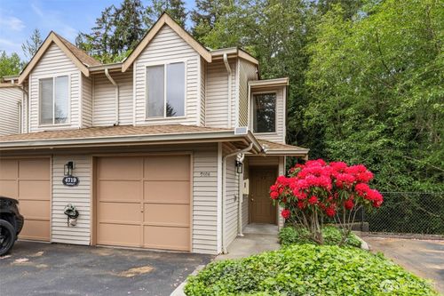 106-4719 Nw Walgren Dr, Silverdale, WA, 98383-6824 | Card Image