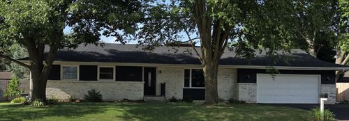 1016 W Blackhawk Dr, BYRON, IL, 61010-9693 | Card Image