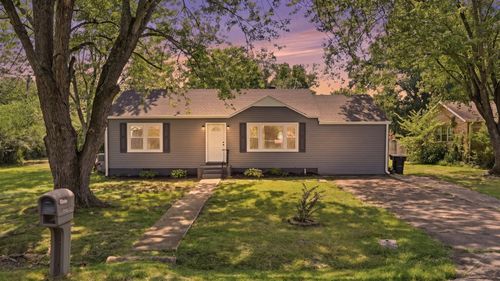223 Lynn St, Tullahoma, TN, 37388-2785 | Card Image