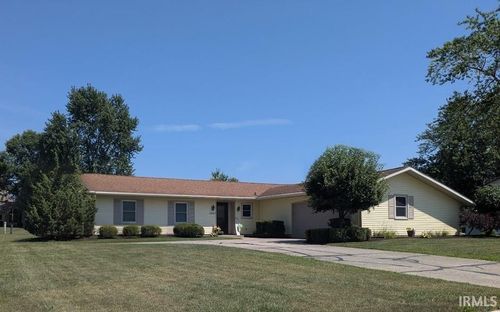 2907 Greenbriar Dr, Fort Wayne, IN, 46804-2740 | Card Image