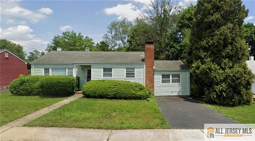 8 Hillside Ave, Jamesburg, NJ, 08831-1315 | Card Image