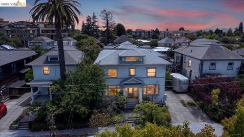 b-1822 Hearst Ave, Berkeley, CA, 94710 | Card Image