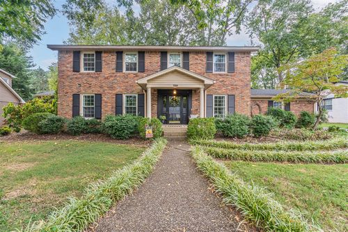 739 Newman Way, Bowling Green, KY, 42104-3810 | Card Image