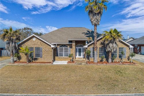 8270 Mossberg Dr N, Theodore, AL, 36582-7321 | Card Image