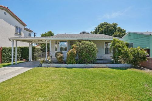 10018 San Vincente Ave, South Gate, CA, 90280-6132 | Card Image
