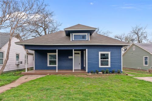 718 W Monterey St, Denison, TX, 75020-6126 | Card Image