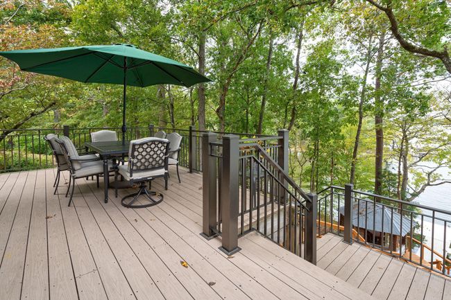 190 Hickory Pt, House other with 4 bedrooms, 3 bathrooms and null parking in Buckhead GA | Image 41