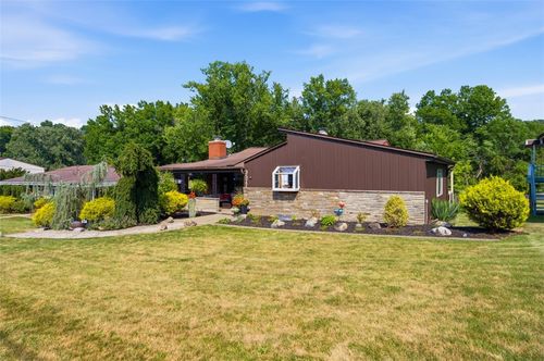 3577 S Park Rd, Bethel Park, PA, 15102-1155 | Card Image