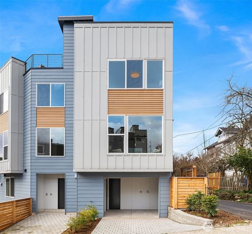 219 Ne 75th St, Seattle, WA, 98115-4035 | Card Image