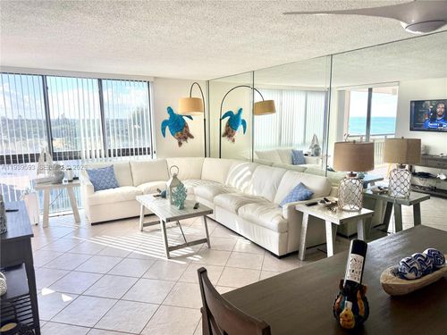 607-2800 N Highway A1a, Hutchinson Island, FL, 34949-1565 | Card Image