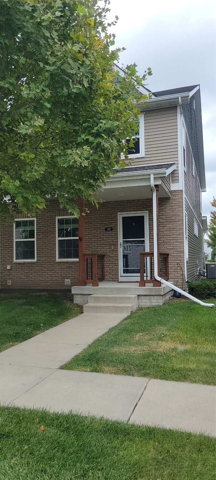 Booth Ave, Waukee, IA 50263