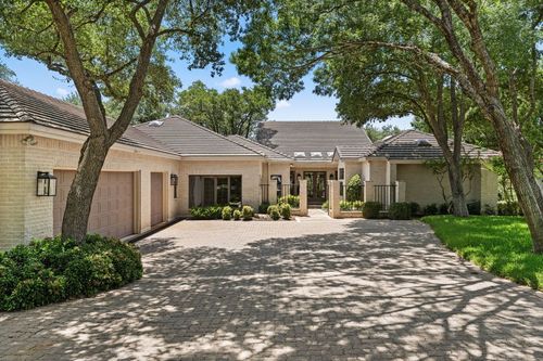 59 Stillmeadow Dr, The Hills, TX, 78738-1402 | Card Image