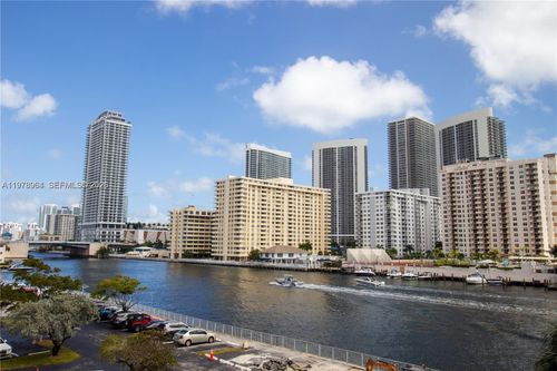 c9-111 Golden Isles Dr, Hallandale Beach, FL, 33009-5803 | Card Image