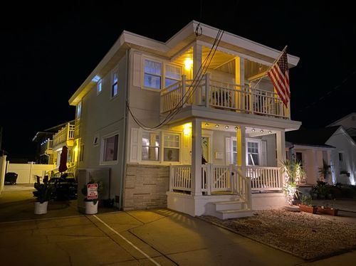 1-318 E Hollywood Ave, Wildwood Crest, NJ, 08260-3526 | Card Image