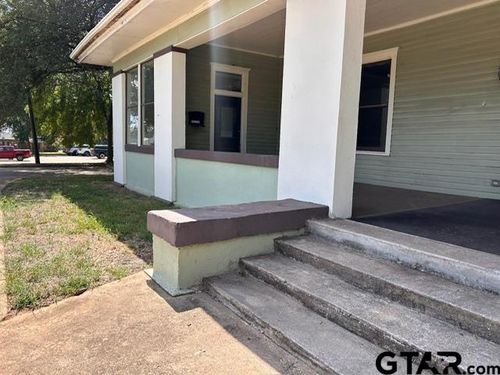 1025 N Mallard St, Palestine, TX, 75801-7737 | Card Image