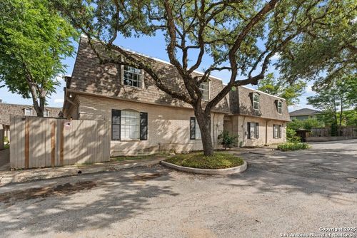 apt-101-170 De Chantle Rd, San Antonio, TX, 78201-3836 | Card Image