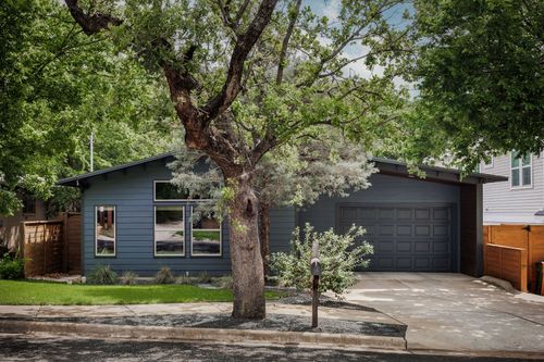 1605 Maple Ave, Austin, TX, 78702-1431 | Card Image